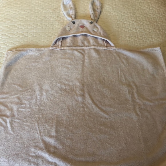 Pottery Barn Kids Bunny Hooded Towel - Picture 3 of 5